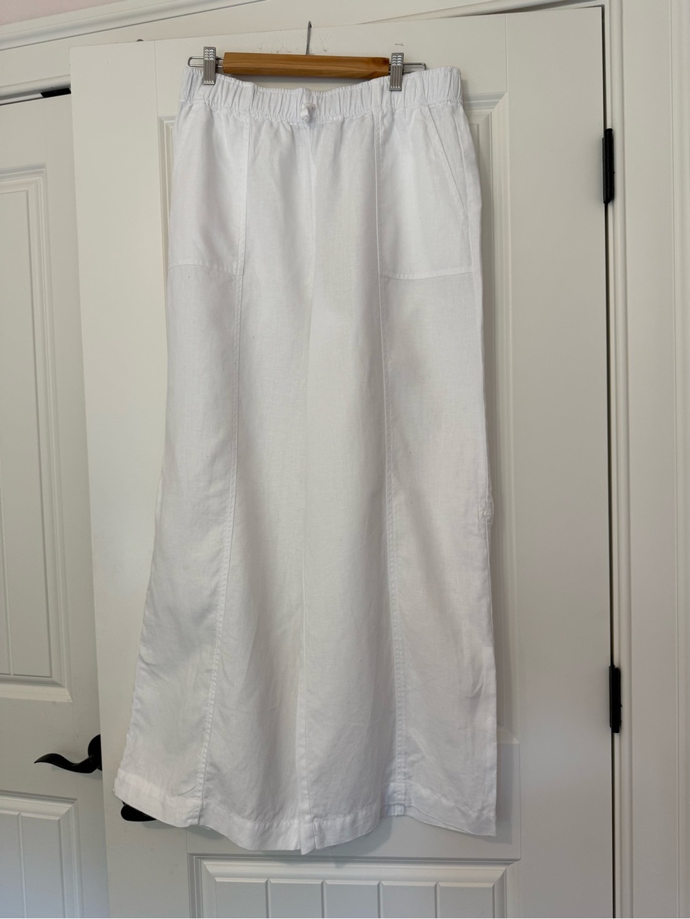 Reformation  White Elastic-Waist wide leg linen pants
